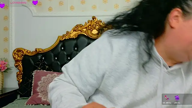AleshaArabian online show from 04-23-26, 03:13