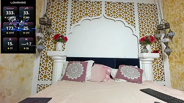 AleshaArabian online show from 12-22-25, 05:18