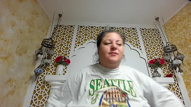 AleshaArabian online show from 12-05-25, 05:17