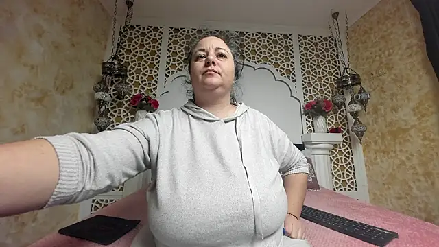 AleshaArabian online show from 02-12-26, 04:45