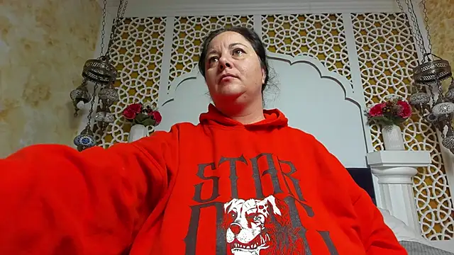 AleshaArabian online show from 10-24-25, 03:27