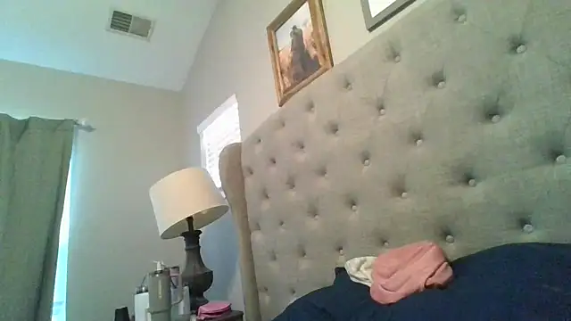 Rhodesxox online show from 06-16-26, 11:27