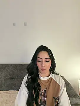 EmmyEvans1 online show from 04-05-26, 07:42