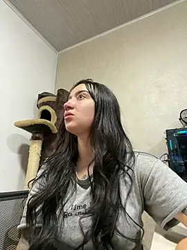 EmmyEvans1 online show from 02-20-26, 08:33