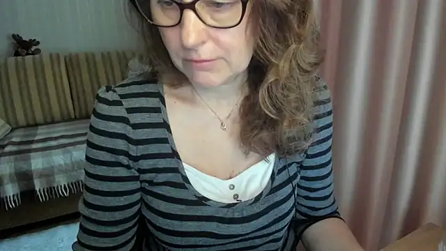 lauraoven online show from 03-19-26, 07:30