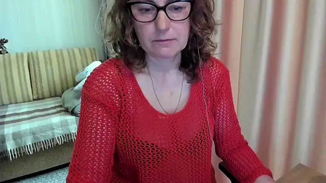 lauraoven online show from 06-05-26, 07:03