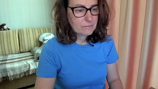 lauraoven online show from 05-20-26, 06:43