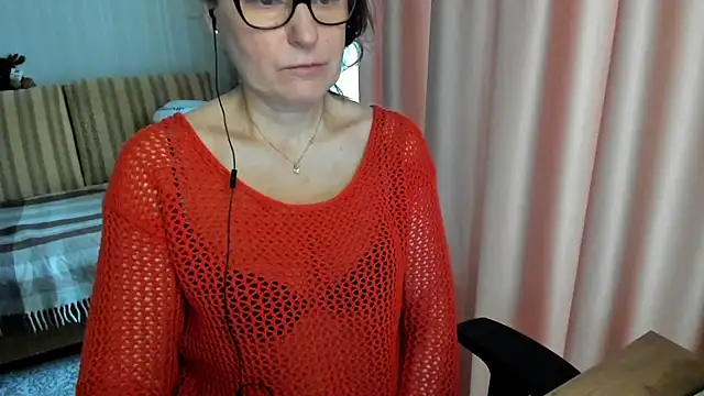 lauraoven online show from 03-03-26, 07:15