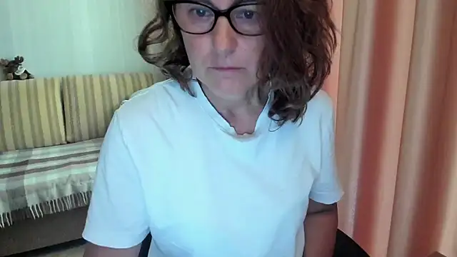 lauraoven online show from 07-29-26, 06:56
