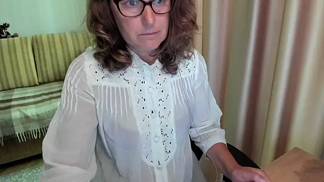 lauraoven online show from 07-04-26, 08:31