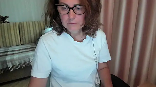 lauraoven online show from 07-24-26, 07:15