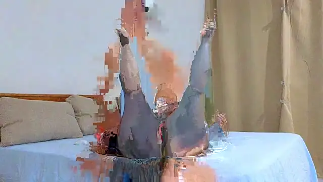 CurvyJules69 online show from 04-09-26, 10:43