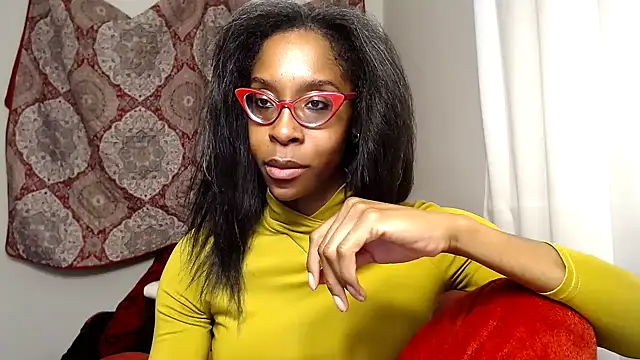 Snapshot of MissMegane chatting on 02-02-25, 11:00 MissMegane online show from 02-02-25, 11:00