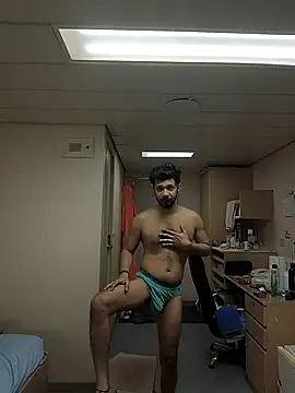 Snapshot of harddick0404 chatting on 10-28-25, 09:14 harddick0404 online show from 10-28-25, 09:14