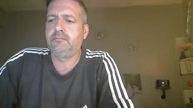 matrikes1 online show from 05-11-26, 04:04