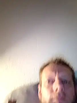 Snapshot of Kw8585kw chatting on 03-15-26, 01:12 Kw8585kw online show from 03-15-26, 01:12