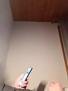 Snapshot of Kw8585kw chatting on 03-14-26, 04:29 Kw8585kw online show from 03-14-26, 04:29