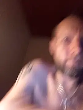 Snapshot of Kw8585kw chatting on 02-21-26, 12:56 Kw8585kw online show from 02-21-26, 12:56