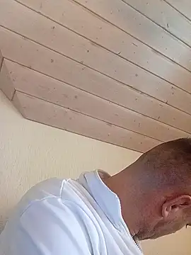 Kw8585kw online show from 01-14-26, 11:36