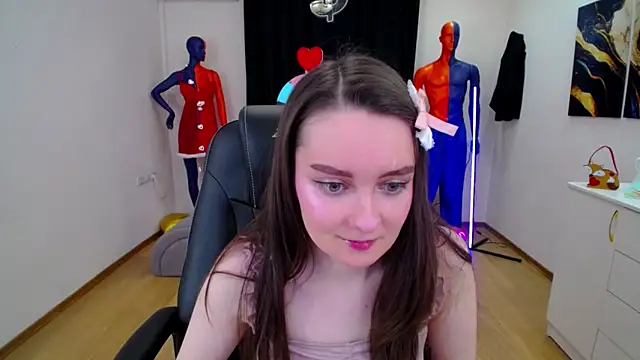 Snapshot of CloudGrace chatting on 02-26-25, 06:15 CloudGrace online show from 02-26-25, 06:15