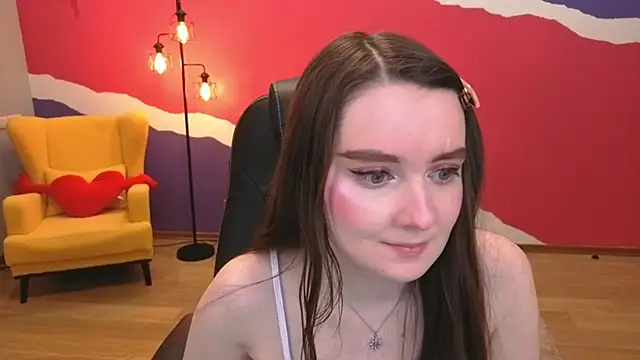 Snapshot of CloudGrace chatting on 02-19-26, 03:14 CloudGrace online show from 02-19-26, 03:14