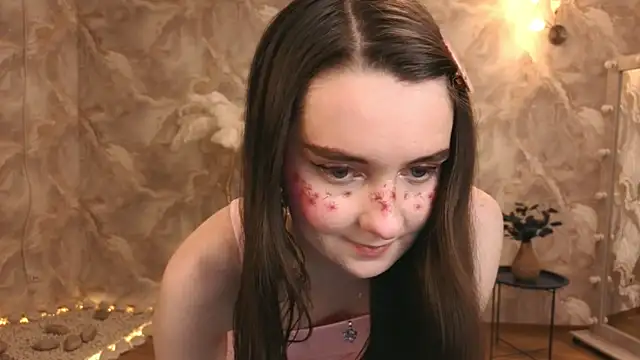 Snapshot of CloudGrace chatting on 02-22-26, 06:20 CloudGrace online show from 02-22-26, 06:20