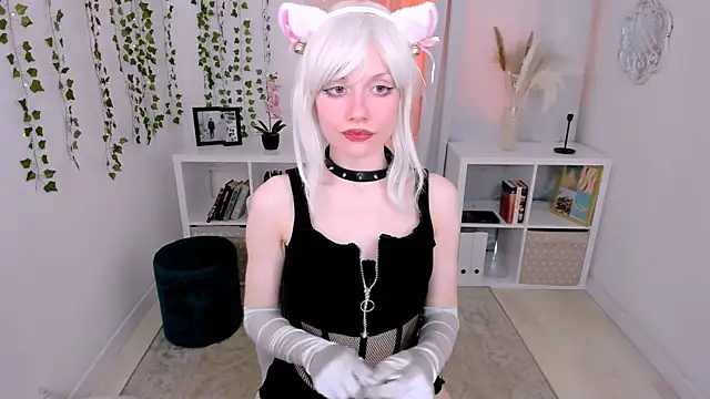 Bat Laughing online show from 09-28-25, 06:37