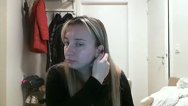 SusanCurt online show from 12-03-25, 08:58