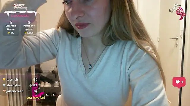 SusanCurt online show from 03-11-25, 01:01