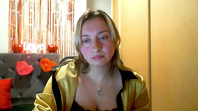 SusanCurt online show from 02-09-26, 08:18