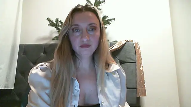 SusanCurt online show from 01-10-26, 07:09