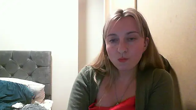 SusanCurt online show from 10-09-25, 07:25