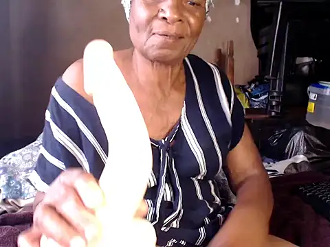 NaughtyGranny online show from 11-18-25, 09:56