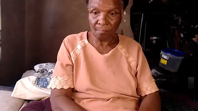 NaughtyGranny online show from 11-26-25, 01:55