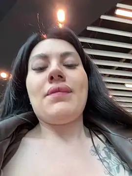 Wet  Bunny online show from 05-16-26, 06:23