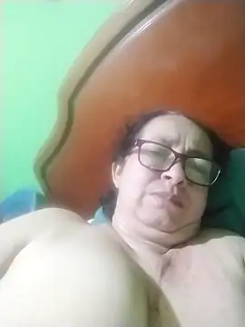 Snapshot of LaGochis07 chatting on 09-13-25, 10:48 LaGochis07 online show from 09-13-25, 10:48