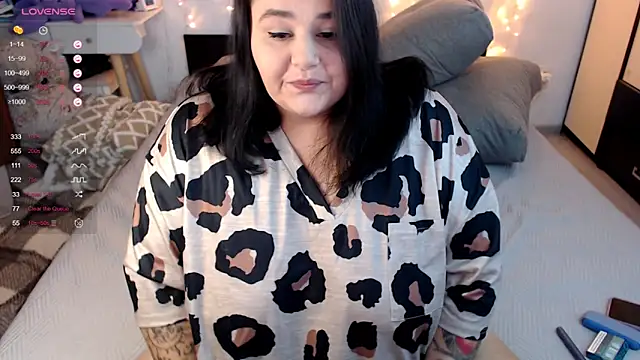 naughtykiss online show from 10-25-25, 05:50