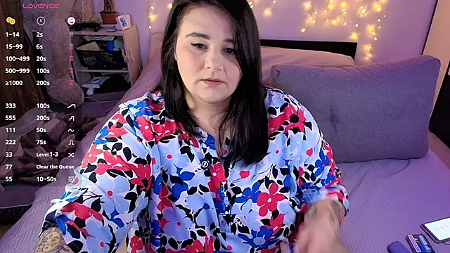 naughtykiss online show from 04-19-26, 04:13