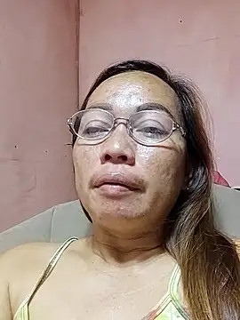 asianwet4u online show from 12-19-25, 03:21