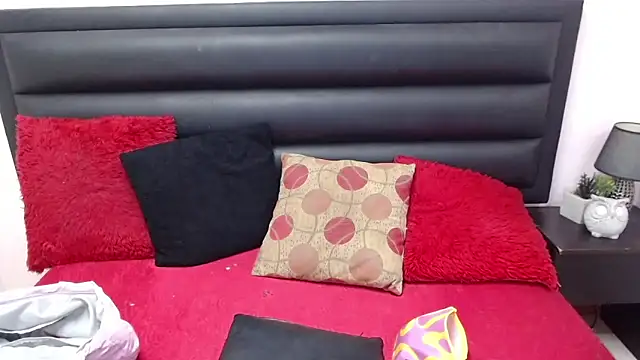 sensual nataliee online show from 11-26-25, 02:39