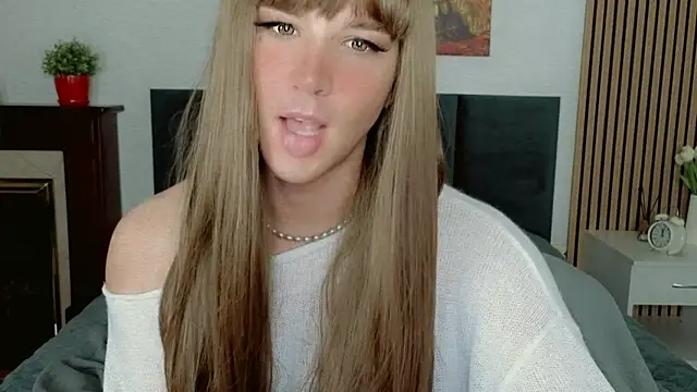 HelenSpellman online show from 05-08-26, 02:26