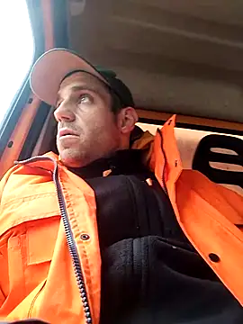 Codymc89 online show from 12-17-25, 09:36