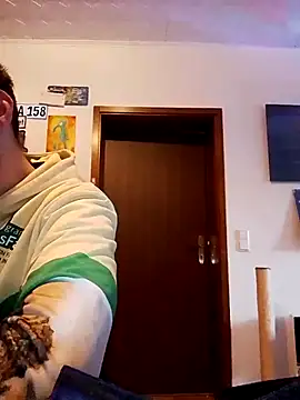 Codymc89 online show from 01-17-26, 03:48