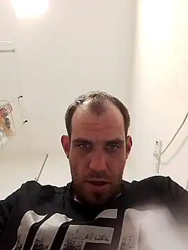 Snapshot of Codymc89 chatting on 06-01-26, 05:23 Codymc89 online show from 06-01-26, 05:23