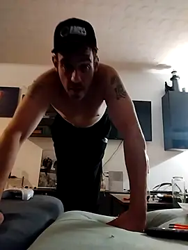 Snapshot of Codymc89 chatting on 09-19-25, 10:47 Codymc89 online show from 09-19-25, 10:47