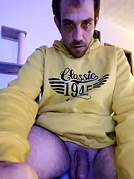 Snapshot of Codymc89 chatting on 02-16-25, 03:04 Codymc89 online show from 02-16-25, 03:04