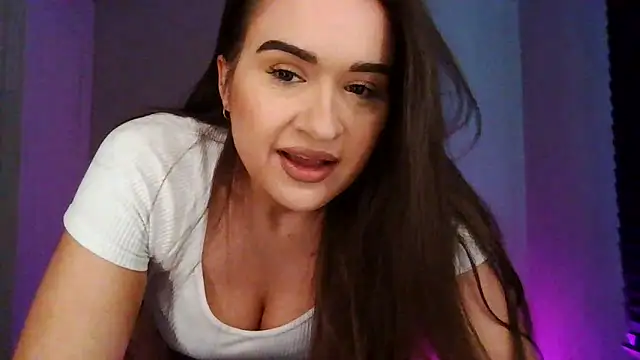 Snapshot of avajade chatting on 10-22-25, 07:52 avajade online show from 10-22-25, 07:52