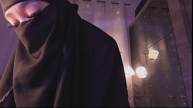 sweet diazzz online show from 11-16-25, 08:57