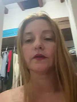 moniquerainx online show from 11-17-25, 04:16