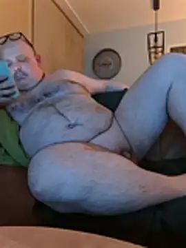 Bibear197511 online show from 08-03-26, 10:03